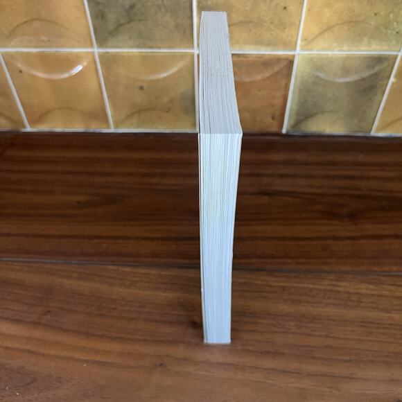 Frommers Irreverent Guides Paris Macmillan Travel 1996 First Edition - Picture 4 of 9